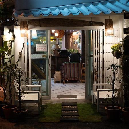 Past Tense Hostel Chiang Mai Exterior photo