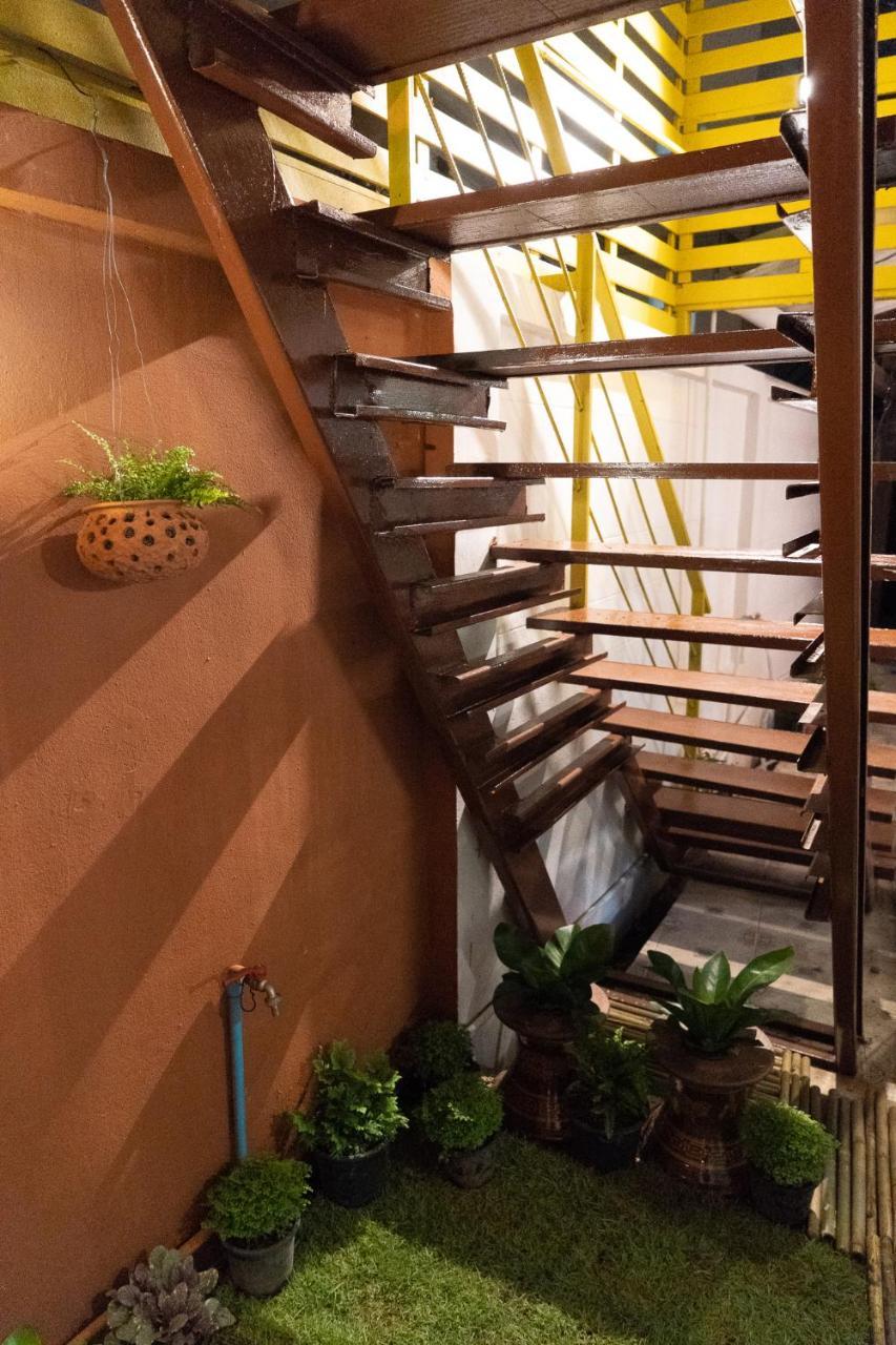 Past Tense Hostel Chiang Mai Exterior photo